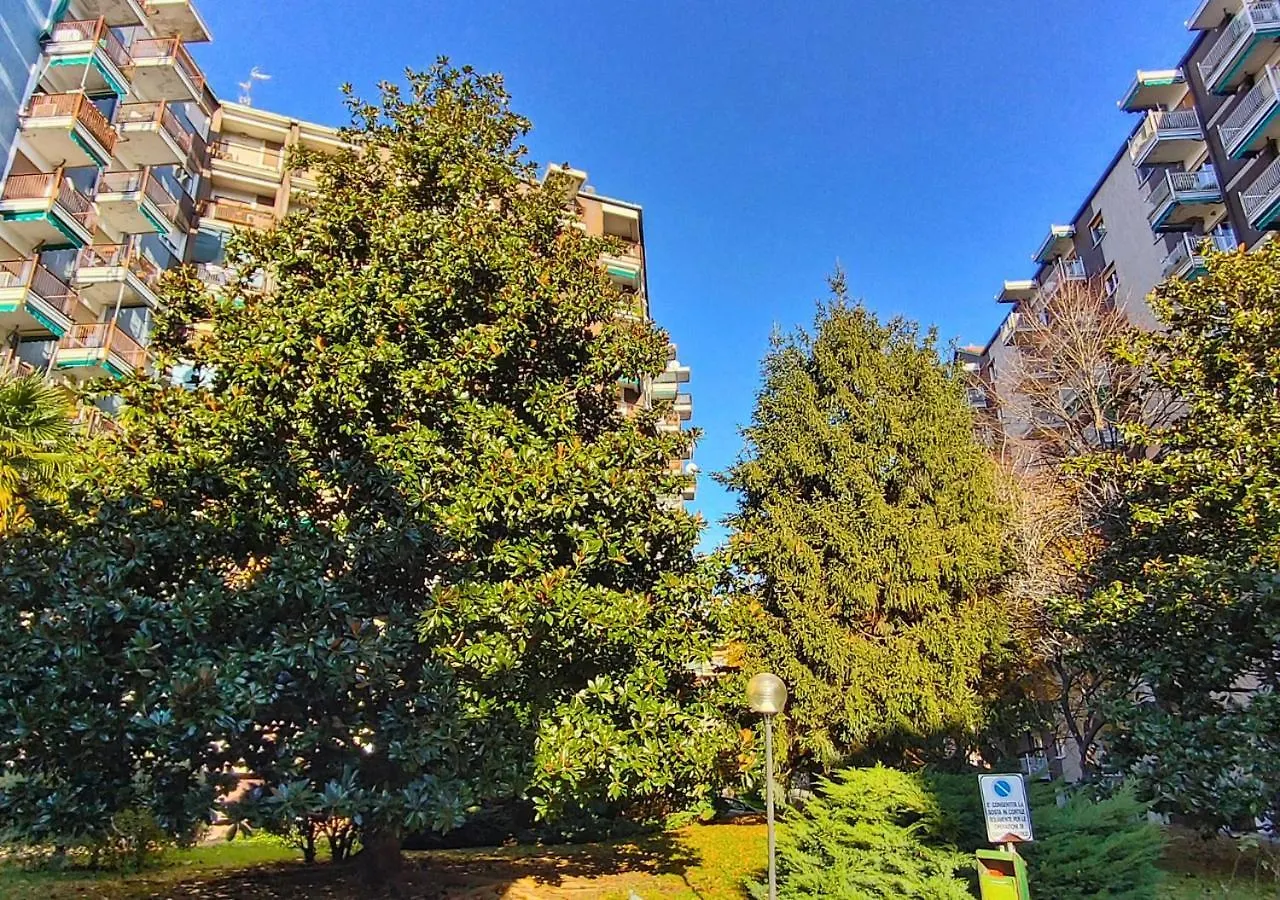 דירות ברסו Casa Alice In Milano Parco Nord